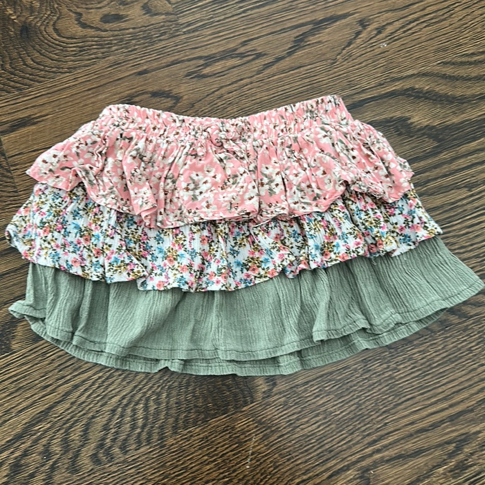 Toddler girl boho floral skirt 12-18months.